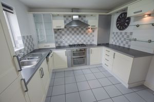 Kitchen- click for photo gallery